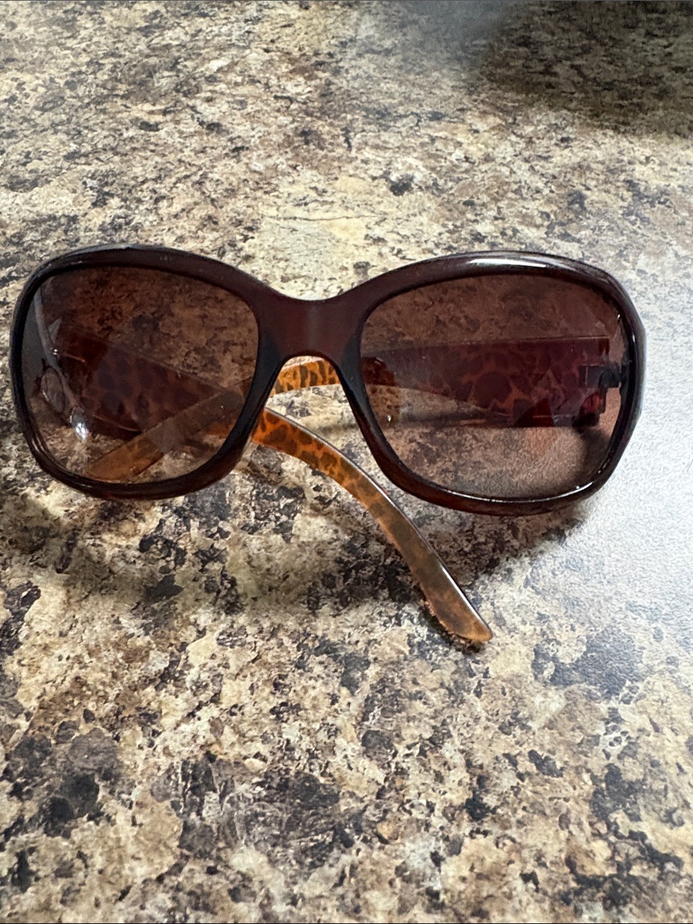 Source Unknown Brown Tortoiseshell Women’s Sunglasses